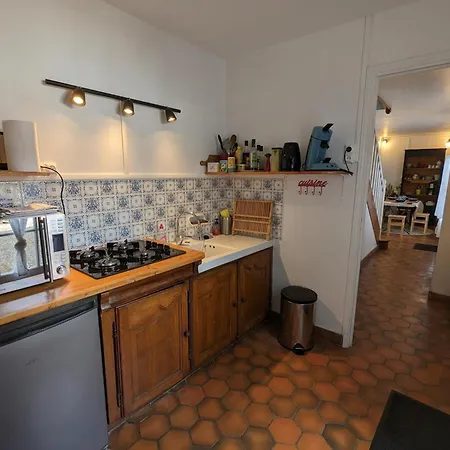 Cosy Avec Jardin Clos, Terrasse Et Piscine A Proximite, Ideal Pour Famille Et Detente - Fr-1-653-254 Holiday home *